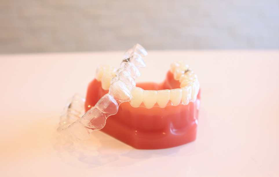 矯正模型　マウスピース矯正